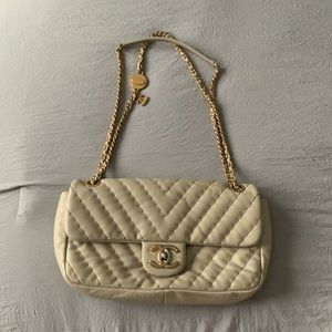 Vintage Chanel Bag Double Strap Classic Quilted